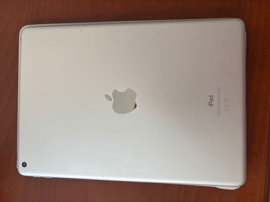 Apple iPad seria 8