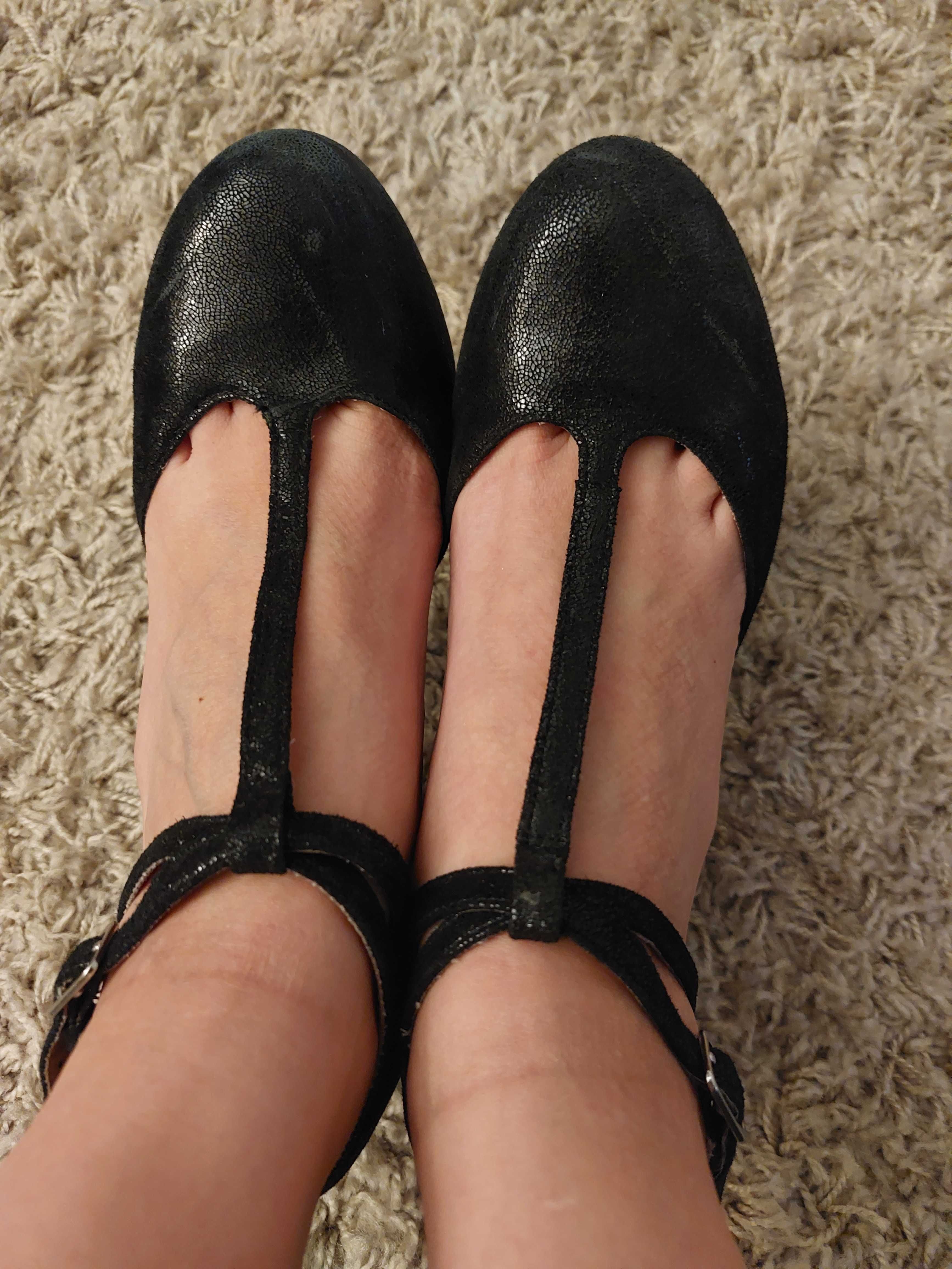 Sapatos Mary Jane pretos 37