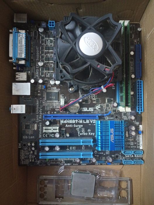 Продам Материнську Плату АМ3 плату+2 процесора+DD3