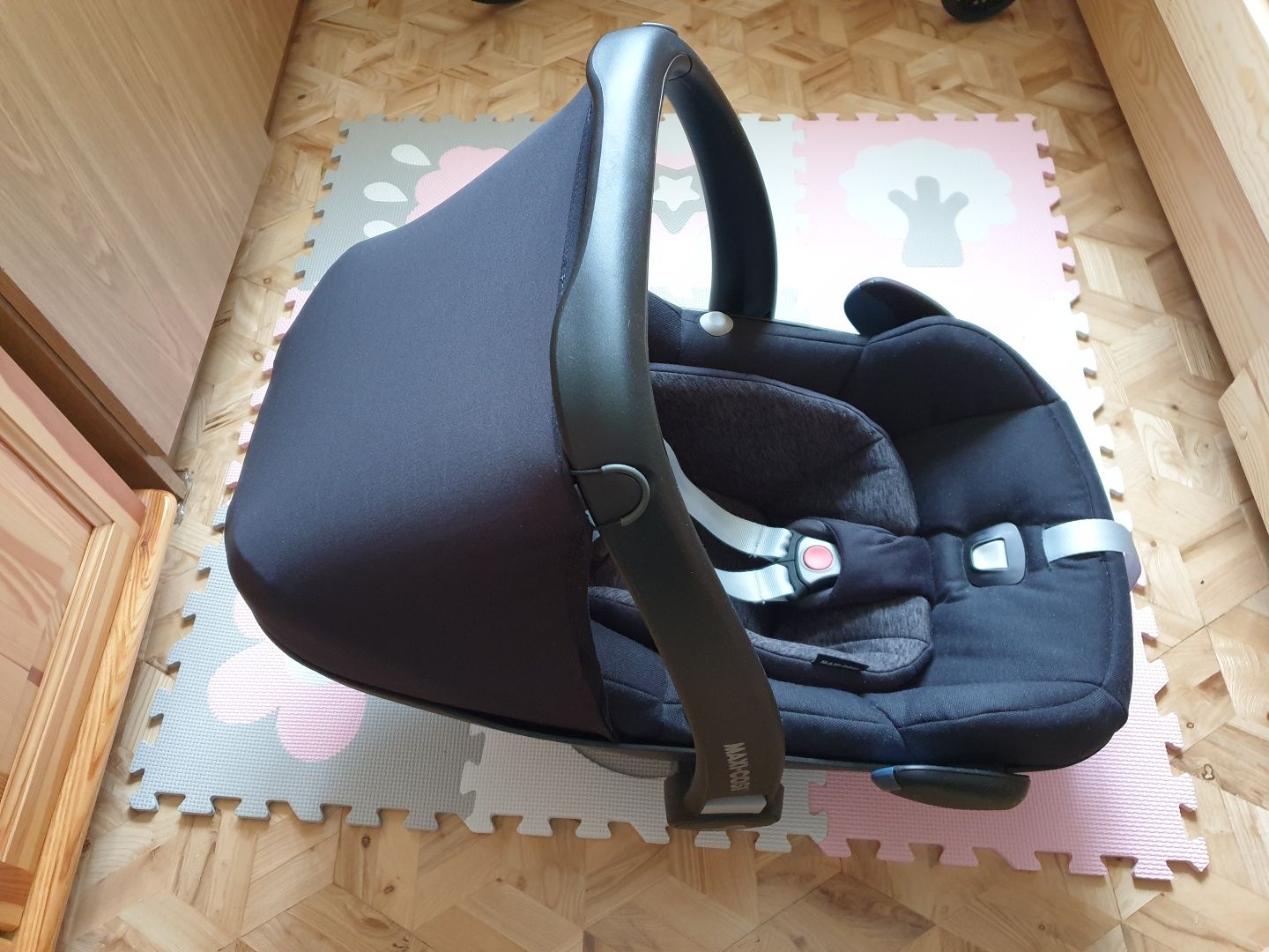 Fotelik Maxi Cosi Pebble Pro i-Size z 2023r