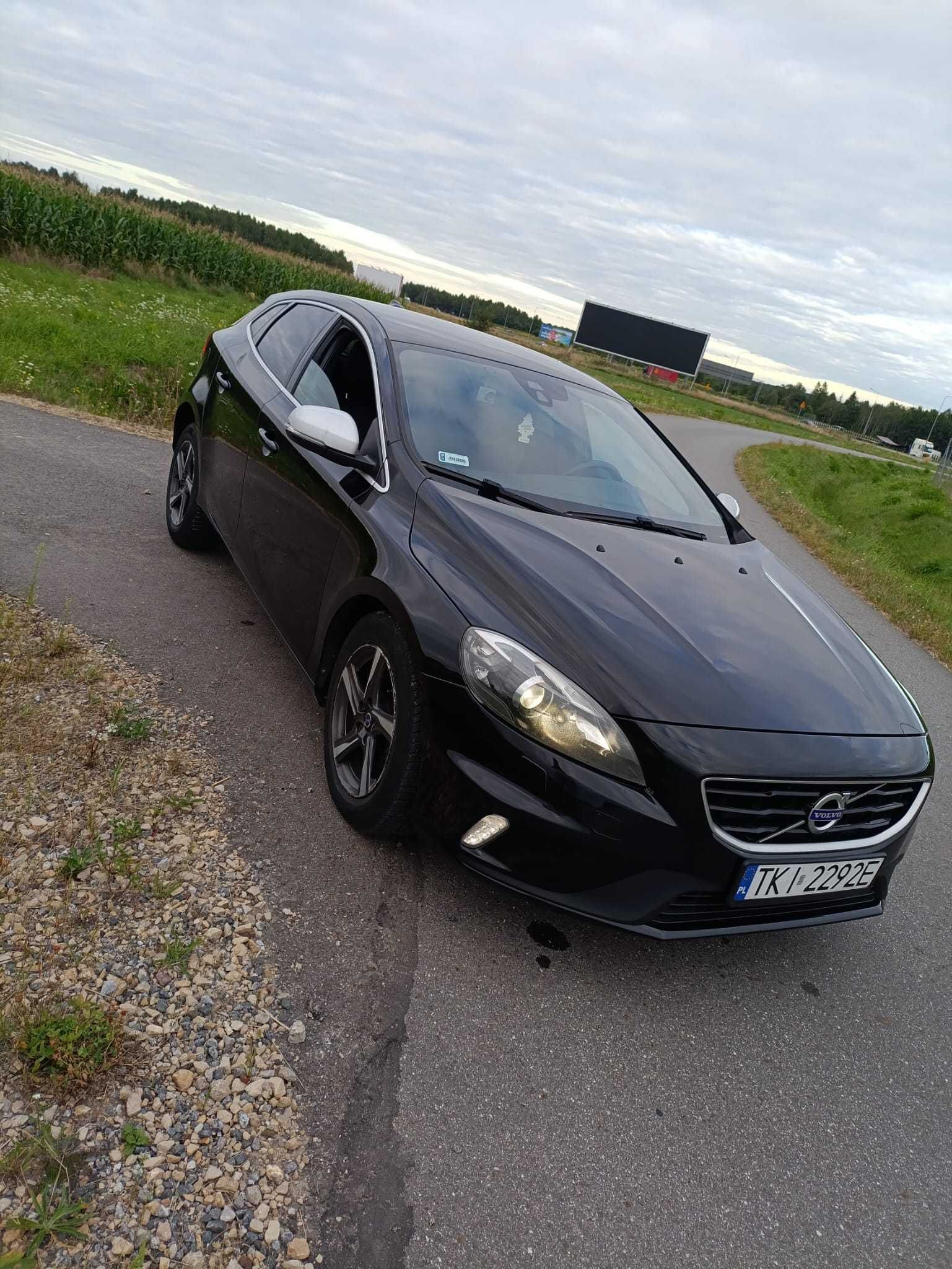 Volvo V40 D2 R-Design