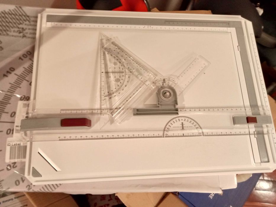 Prancheta Desenhos 55€. Oportunidades