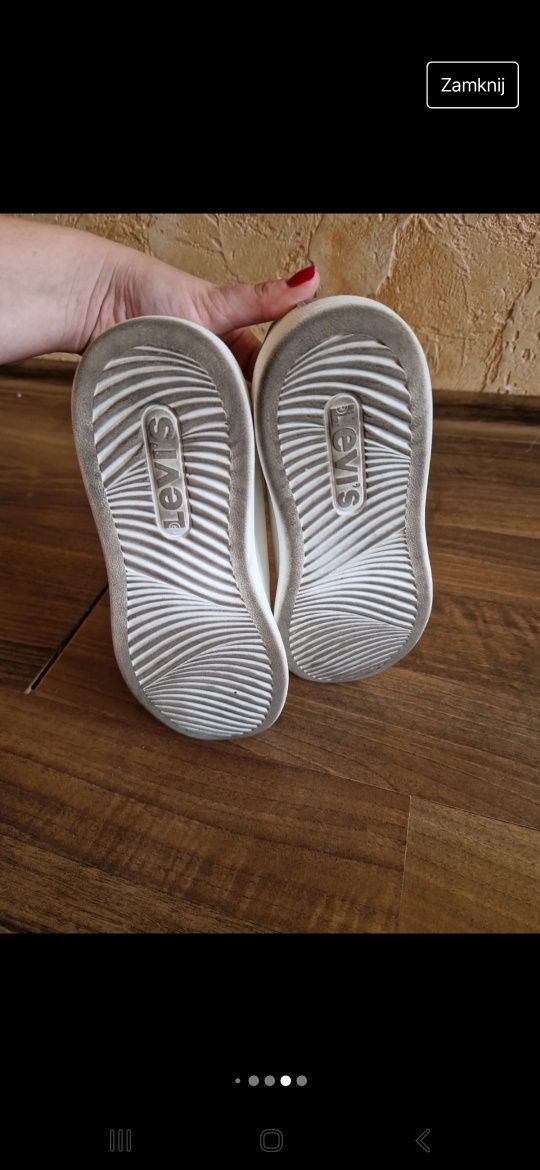 Buty Levi's białe nowy