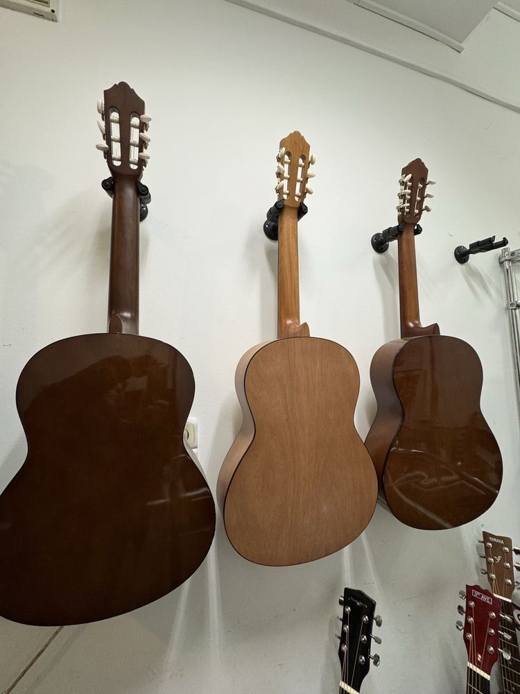 Yamaha C40 Klasyczna 6-strunowa gitara  4/4
