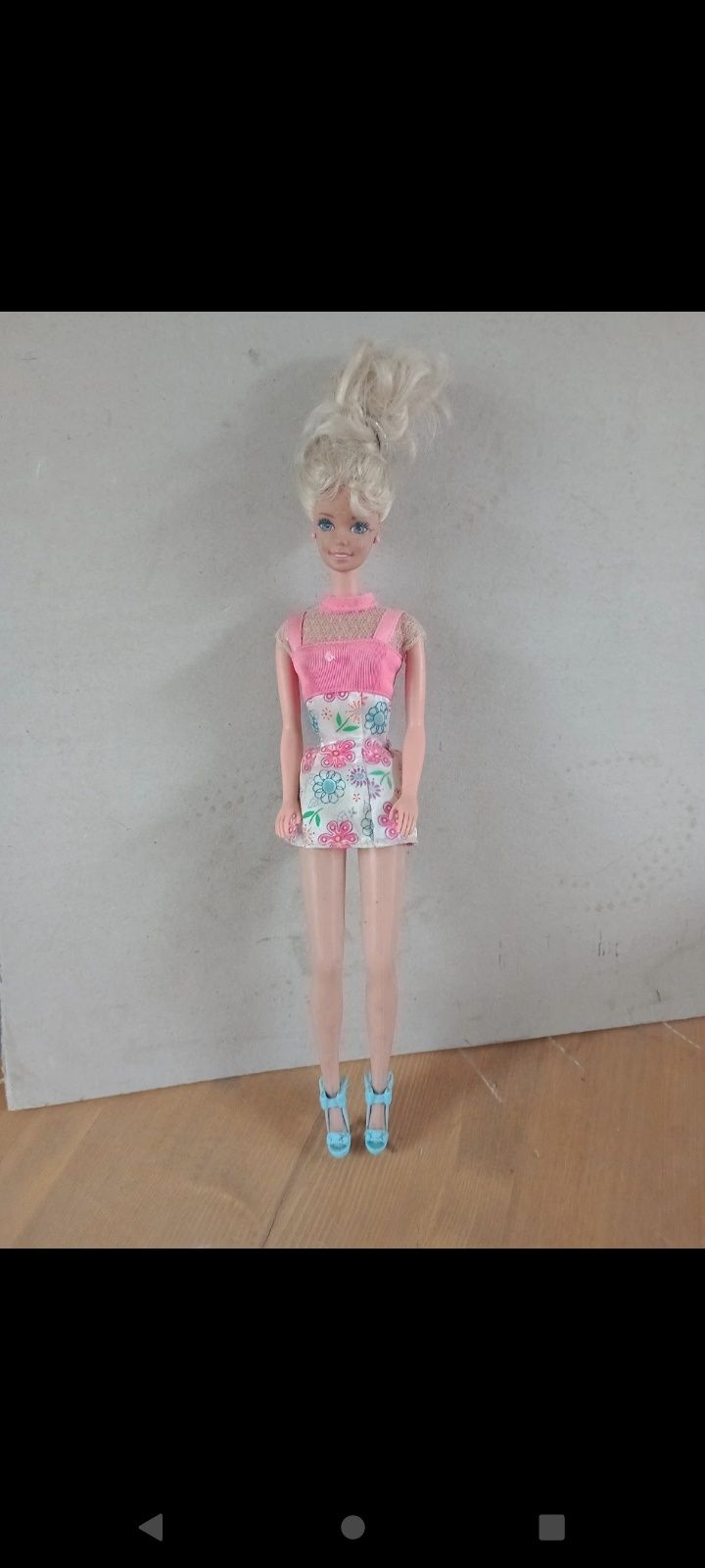 Lalka Barbie firmy Mattel z lat 80