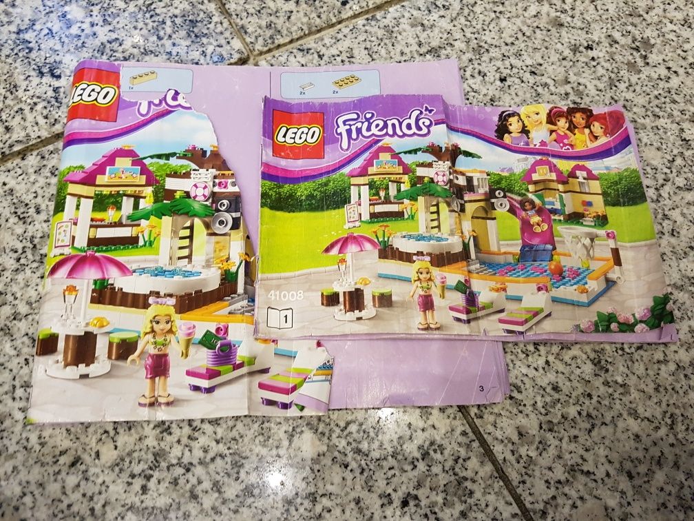 Klocki LEGO Friends Basen w Heartlake 41008