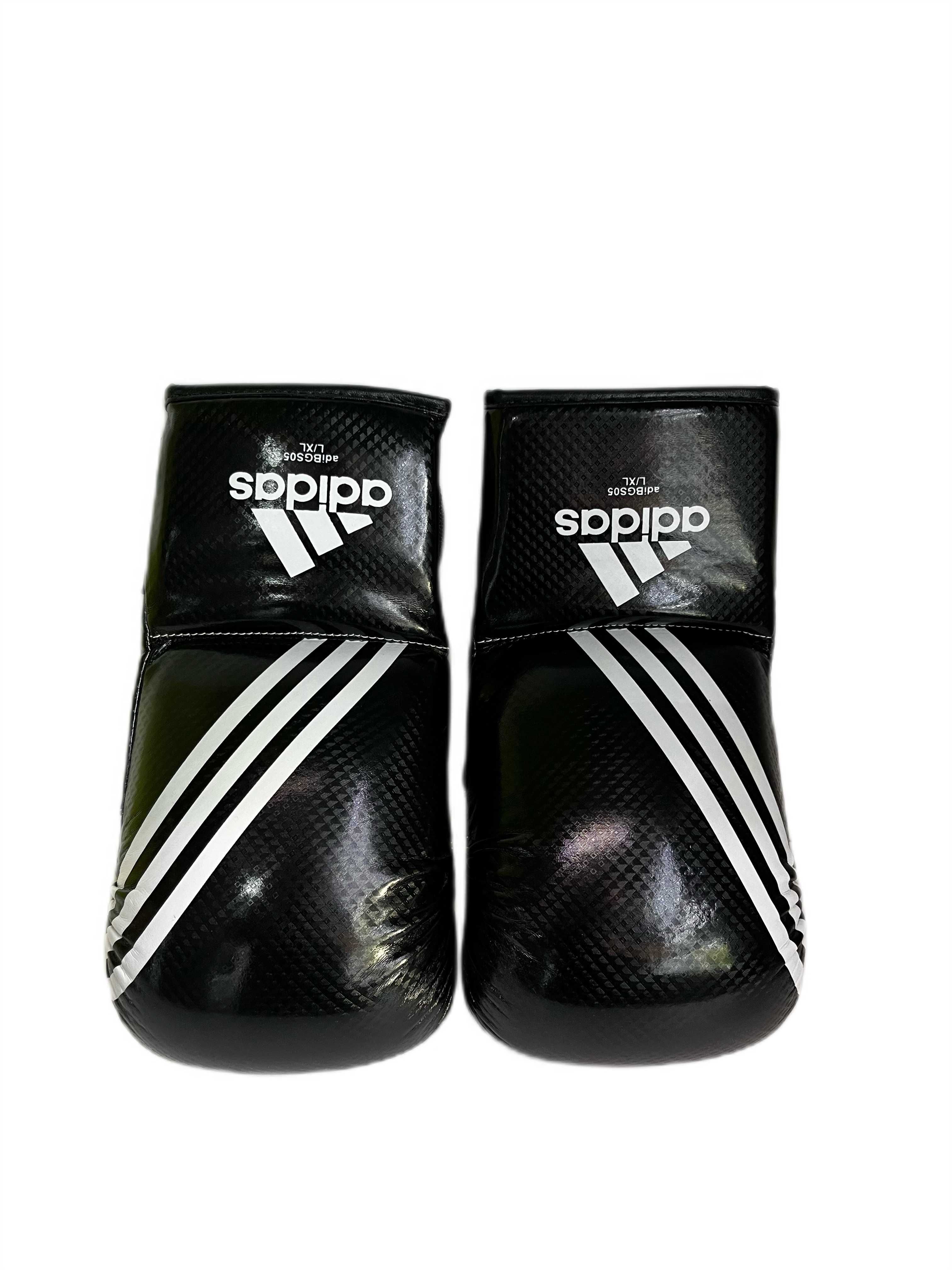 Rękawice do Kickboxingu Adidas  adiBGS05 z pokrowcem (jak nowe)