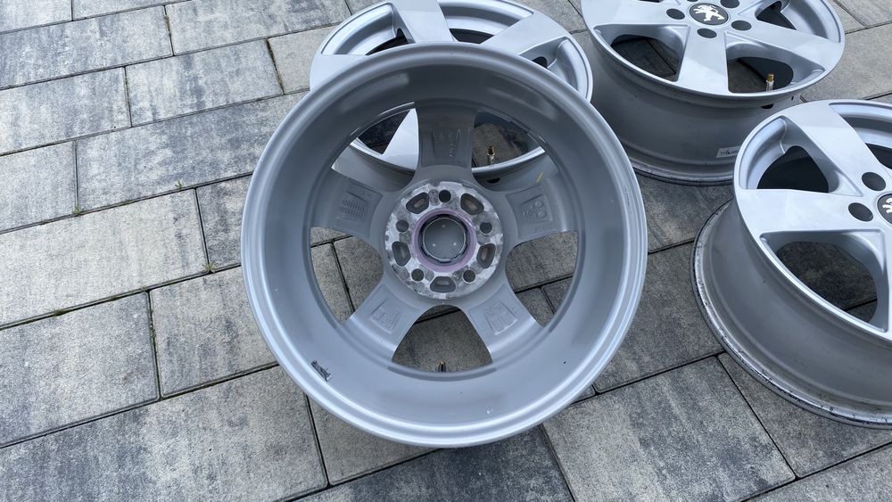 Felgi aluminiowe Dezent do Peugeot 308 5x108 15 cali