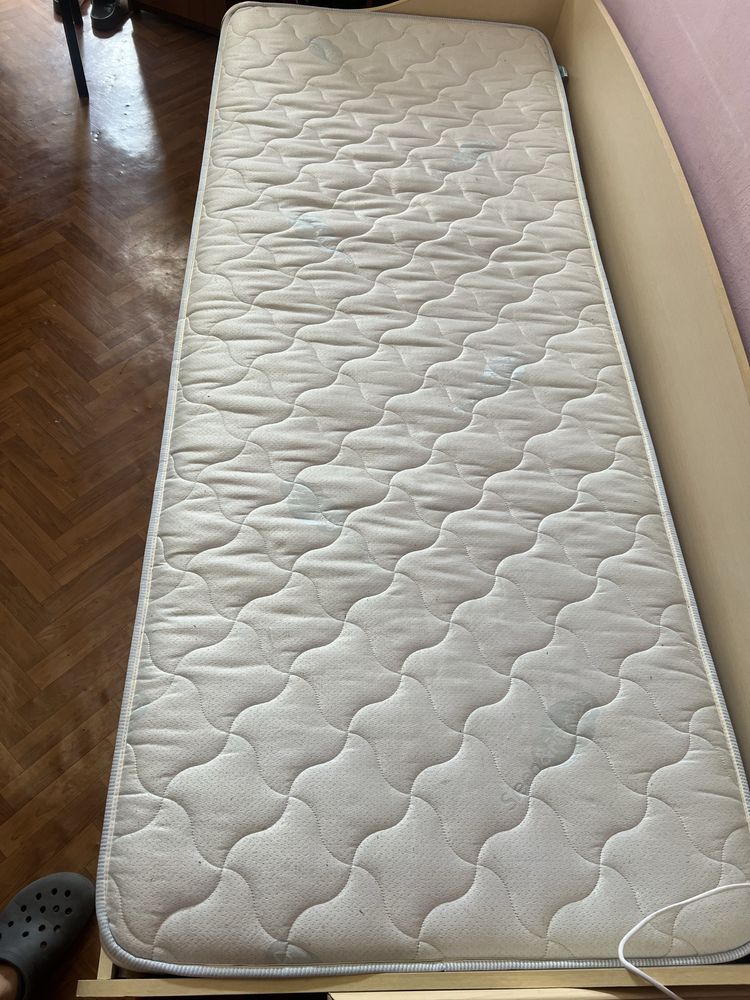 Продаю ліжко 1 спальне
