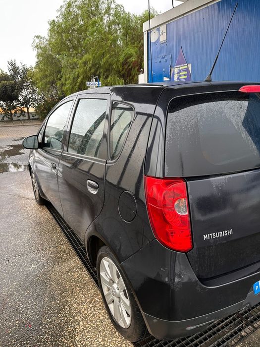 Mitsubishi colt 1.1 2009