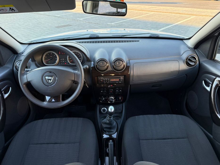 Дачія Дастер Dacia Duster