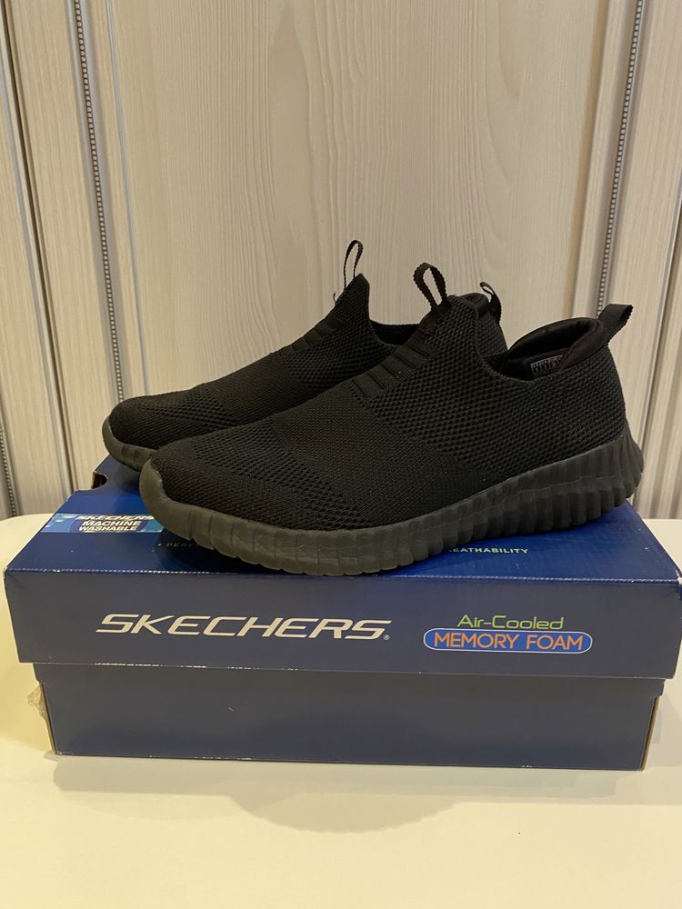 Сліпони Skechers р.36