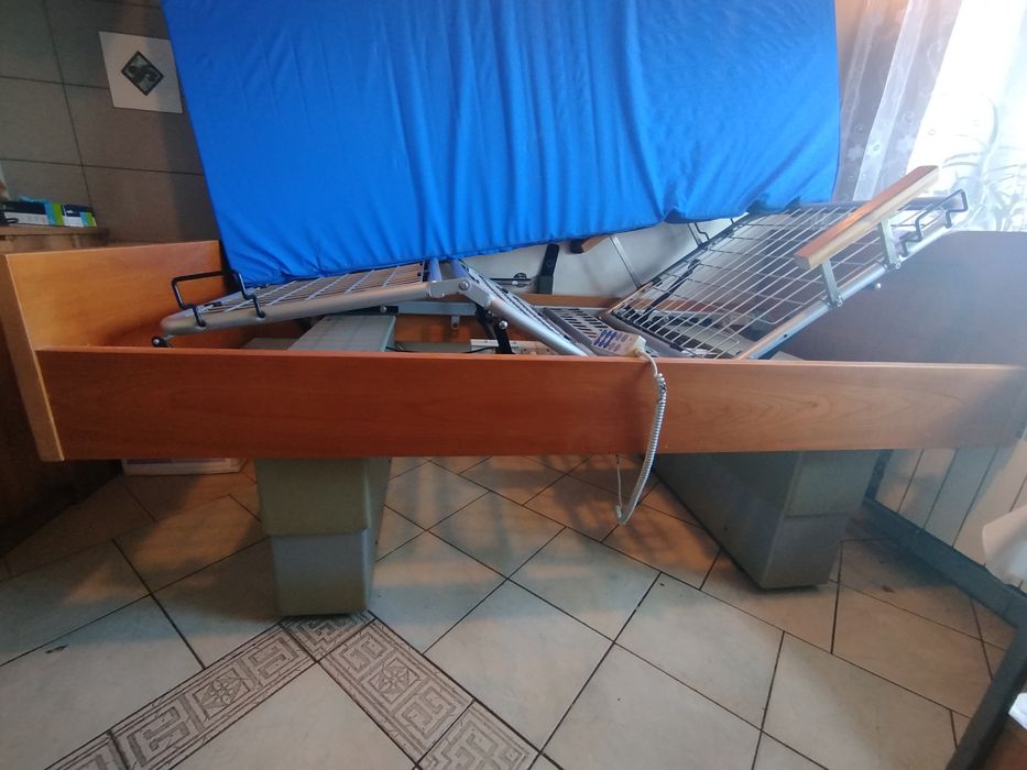 Łóżko rehabilitacyjne domowe WiBo Vitalia 6F