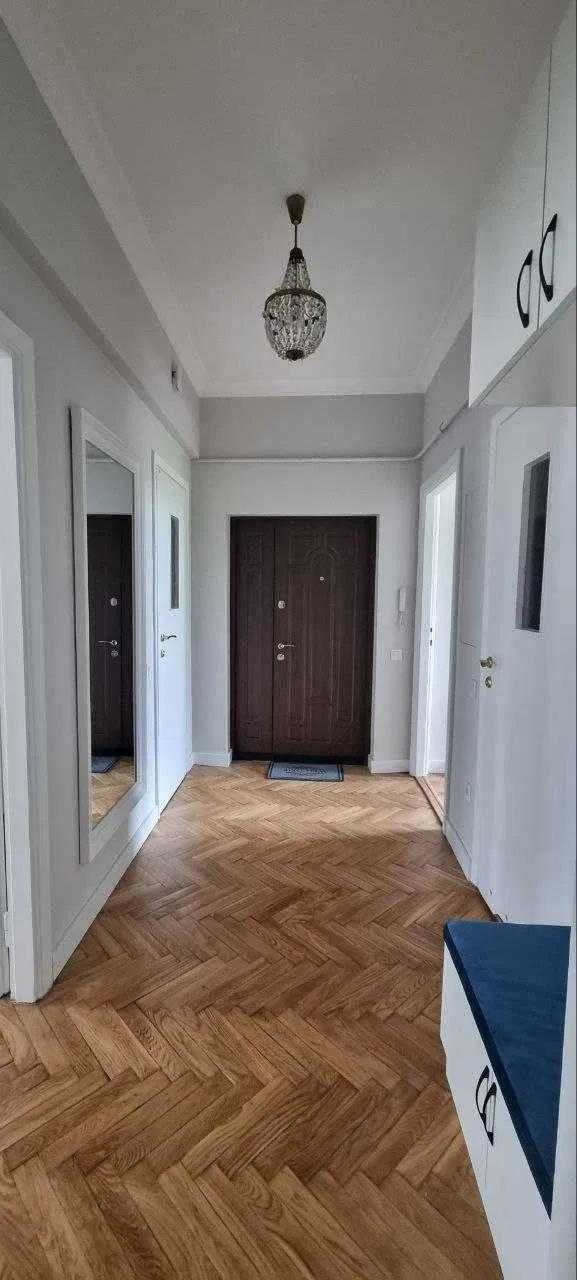 Оренда 2-кім. квартири в центрі на вул. Дорошенка