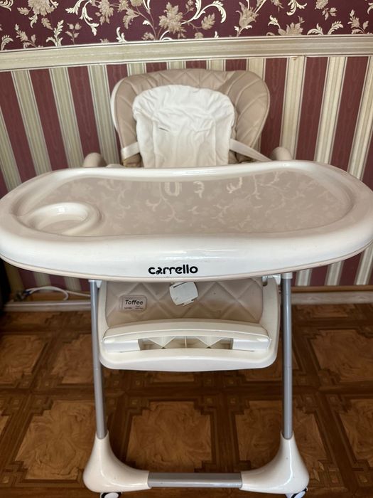 Детский стульчик для кормления Carrello toffee