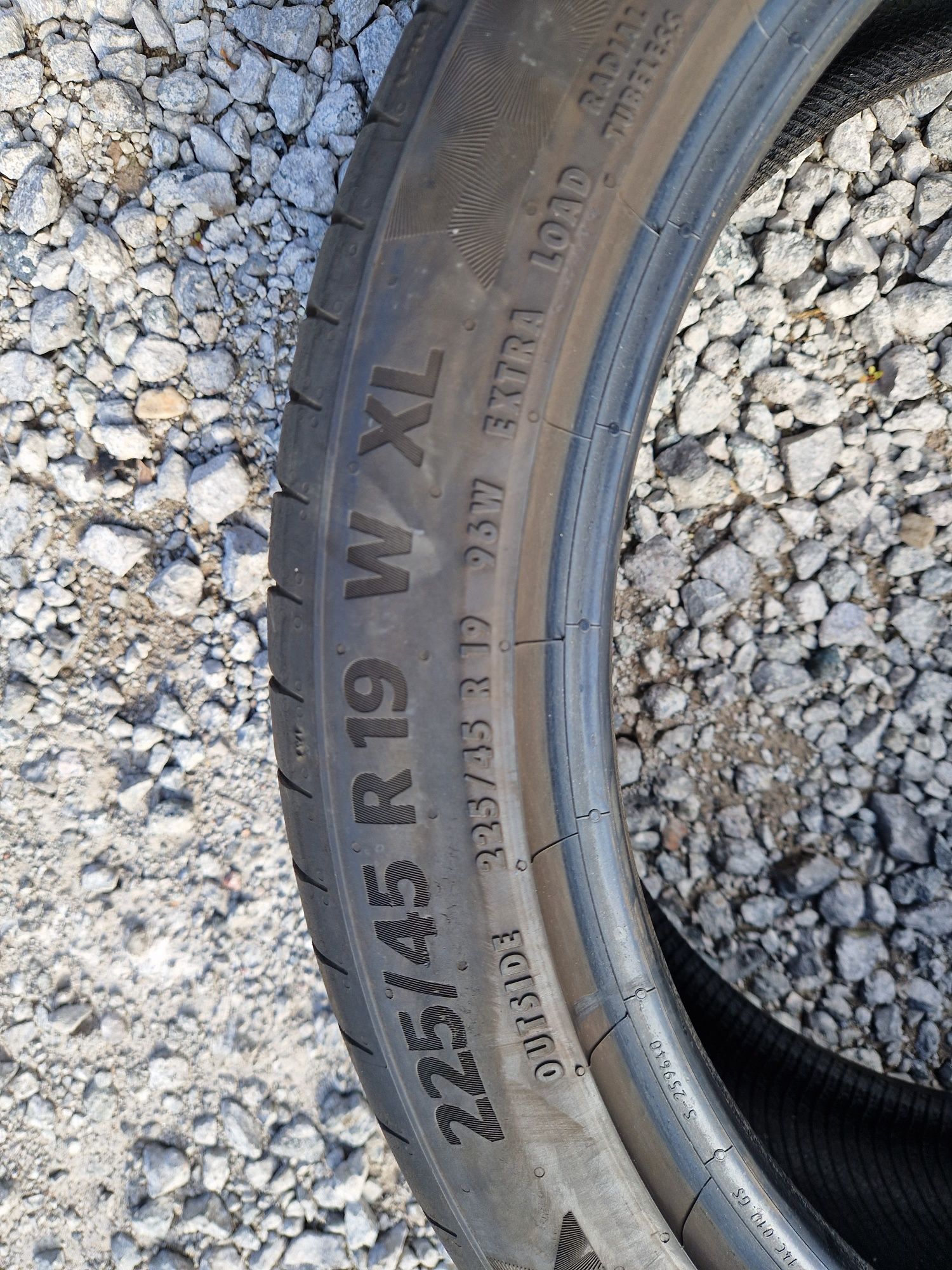 Opony letnie Continental Premium Contact 6 225/45r19 (96W) XL