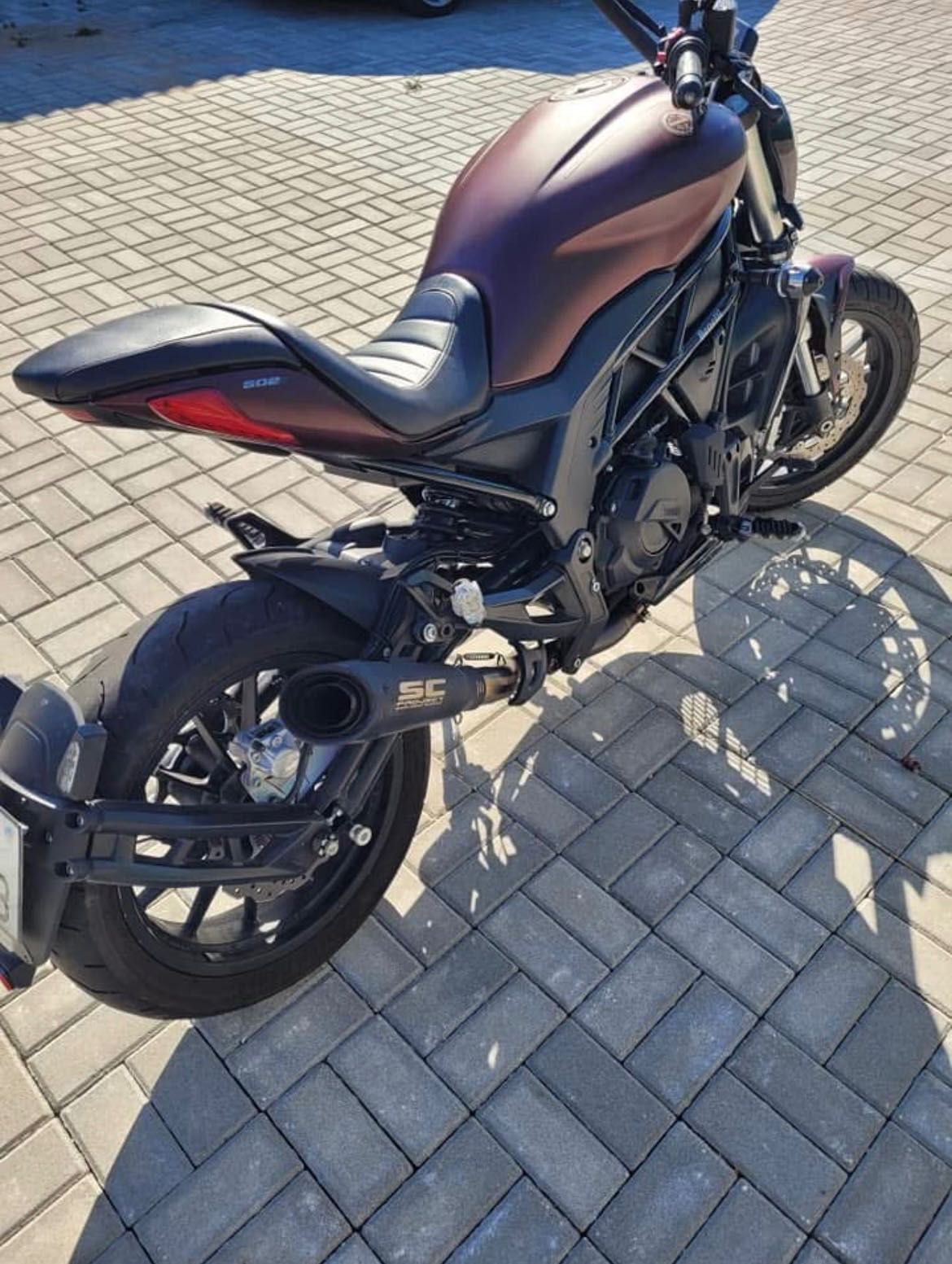 Benelli 502 c  em muito bom estado