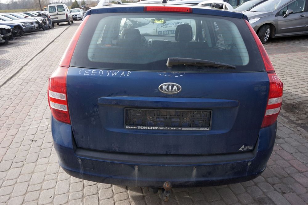 KLAPA BAGAŻNIKA TYLNA CEED I KOMBI A8 73700-1H500 GRANATOWY KIA 2006-2009