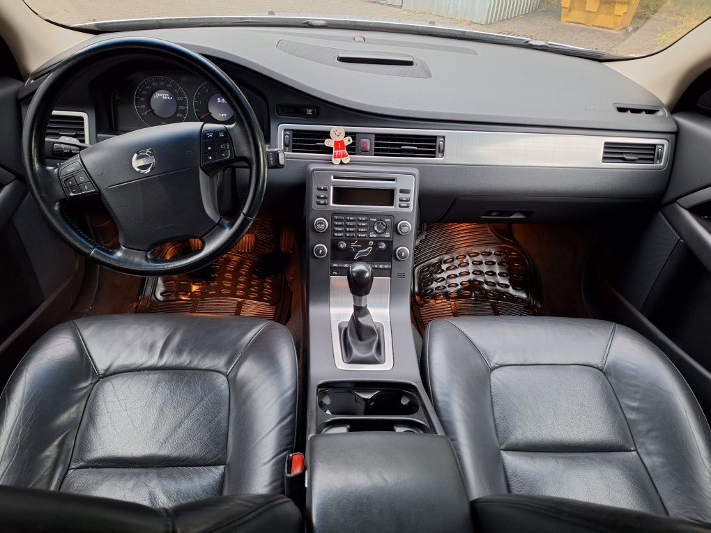 Volvo v70 2.0d 136km