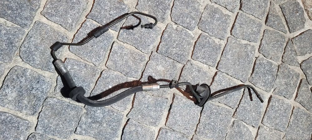 AUDI A4 B5 (8D) ETC - Tubo Hidráulico da Embraiagem REF 8E1,721,460C