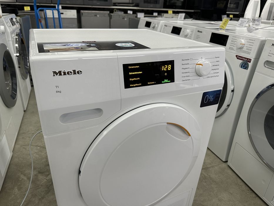 Сушильна машина Miele TCC 230 WP 2024р