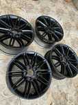Jantes 17” Originais BMW (aceito troca por pneus 245/35 18 semi novos)