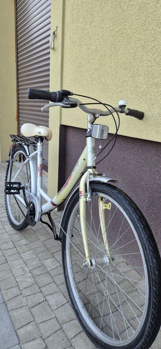 Велосипед дамка/жіночий/ планетарка 26"