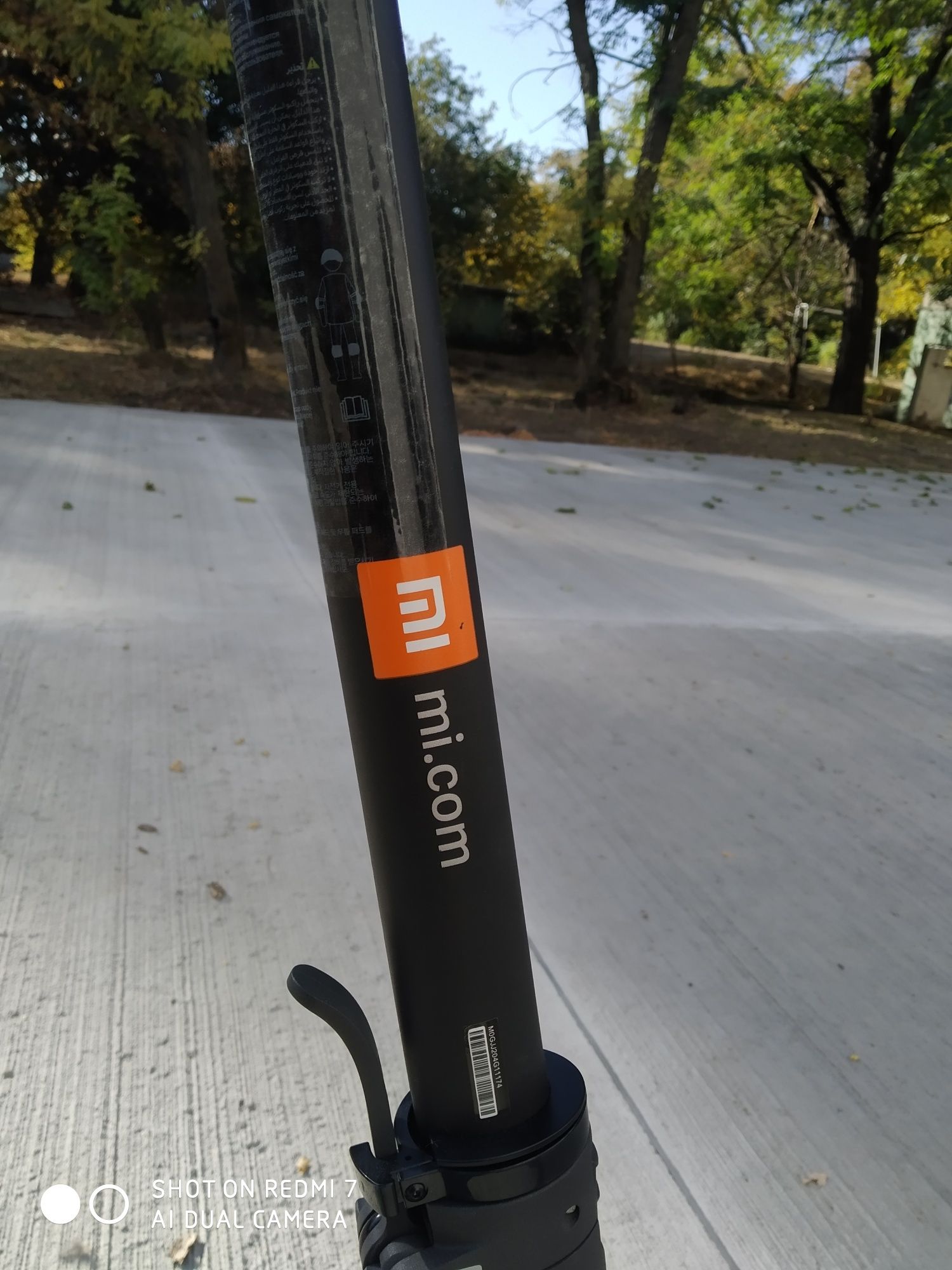 Электросамокат Xiaomi Mi Electric Scooter Essential Black