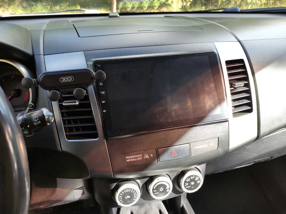Продам Mitsubishi Outlander II 3.0 i V6 24V XL (220 лс)