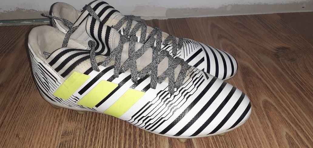 Korki adidas nemeziz r.38