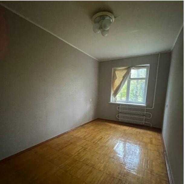 Продам 2к.кв. 531 м/р, ул. Непокоренных, 30000 у.е. (403287)