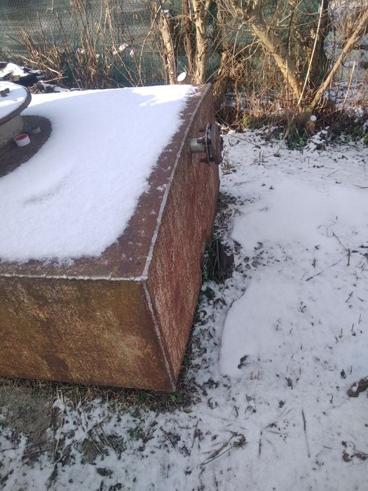 Продам бак,бочка,куб,ємність з нержавійки 2куб.