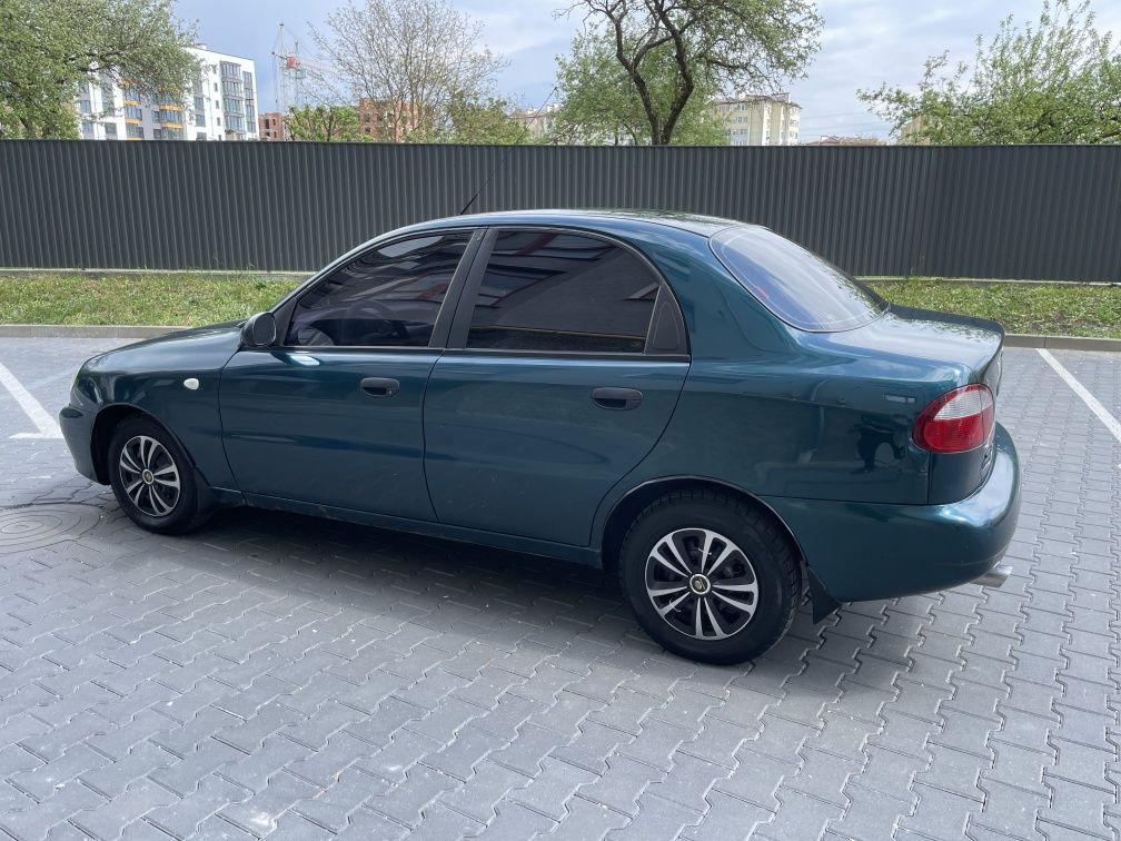 Продам надійне авто