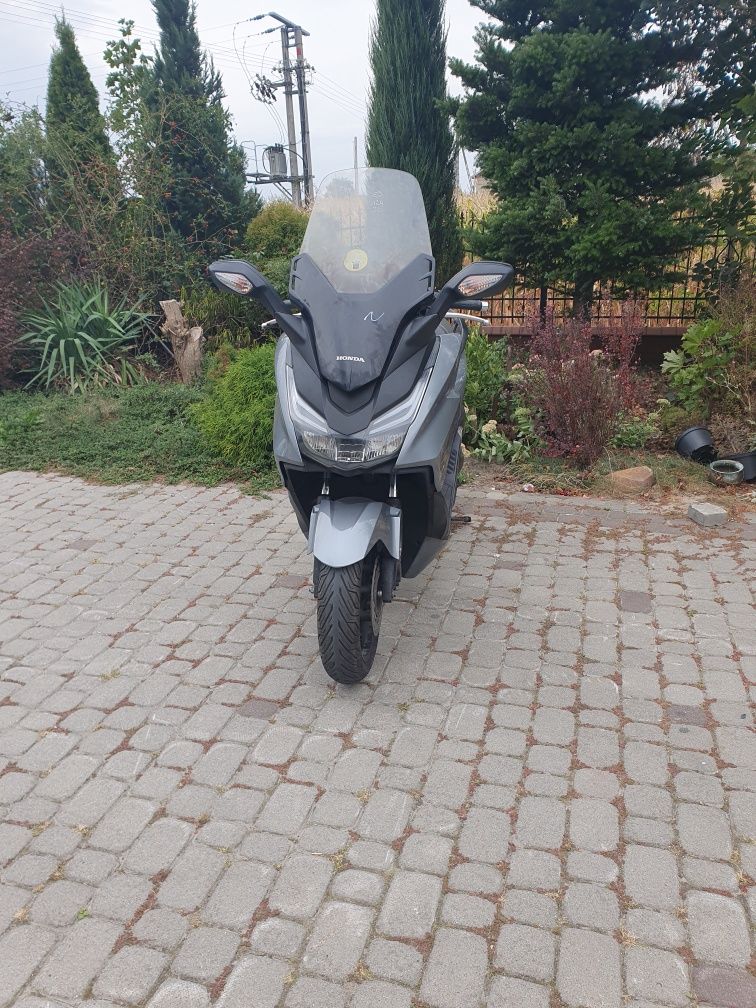 Honda forza 125 ABS,  Led