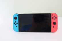 Nintendo Switch OLED w idealnym stanie!
