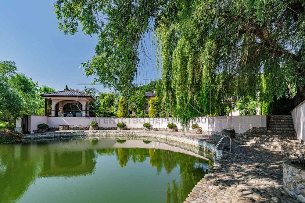Продаж будинку, 670м, Альпійка, Підгірці, вихід до води. 25 соток