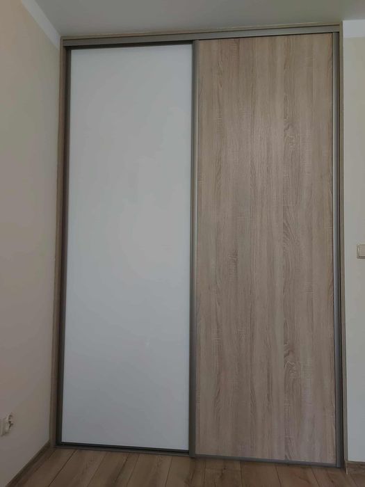 Szafa wnękowa stan bardzo dobry