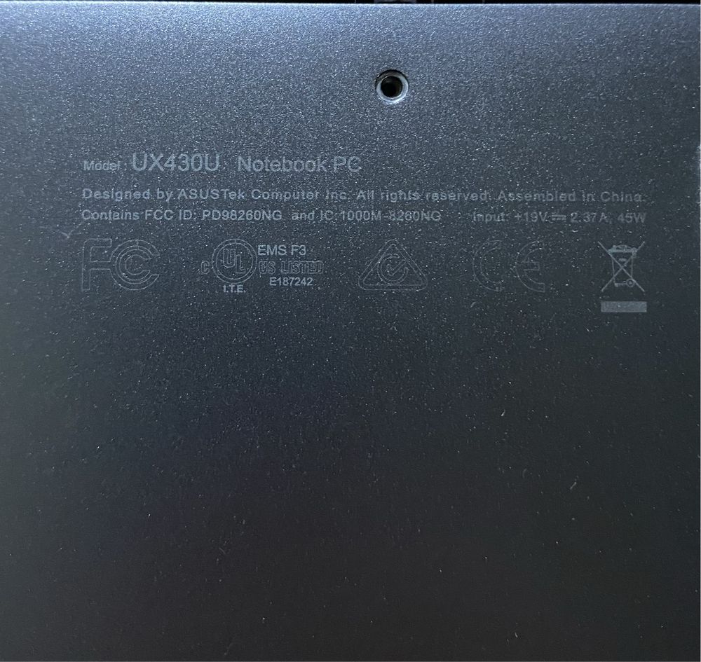 ноутбук Asus UX430U 14"/ на запчастини! N868