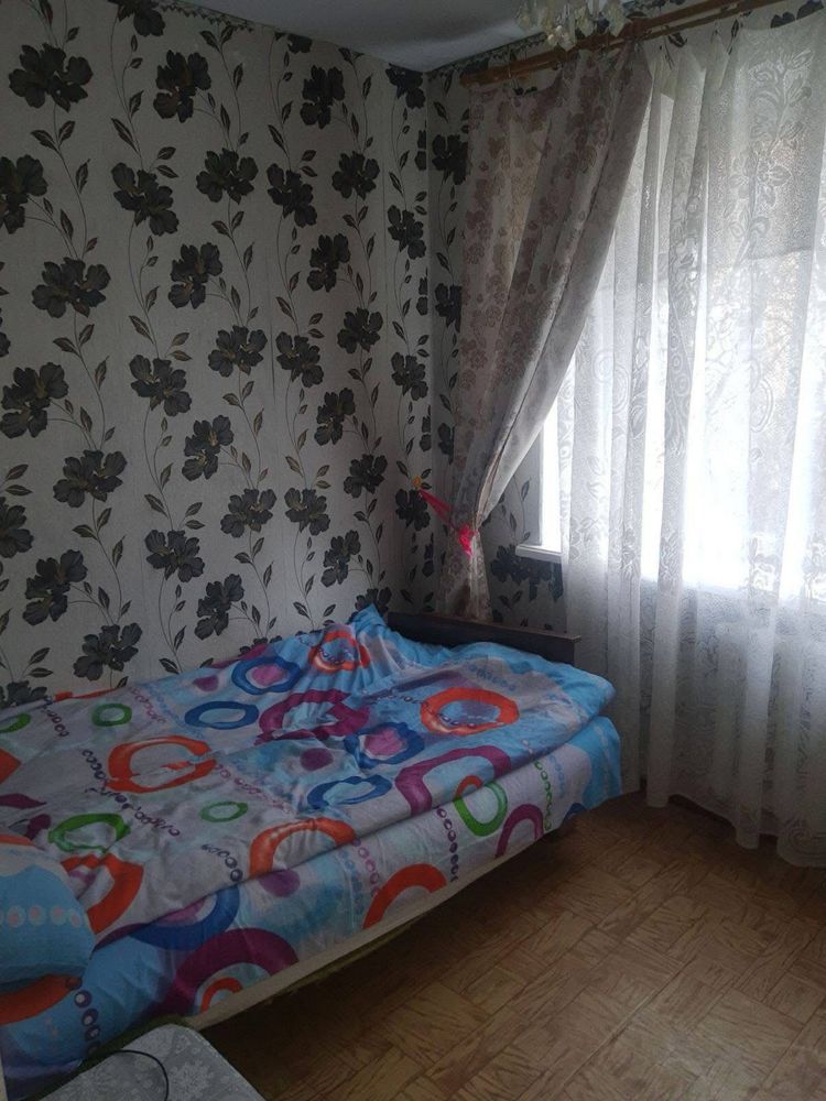 Здам 3 кв руські фільварки
