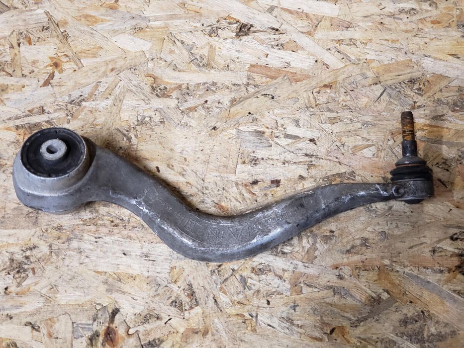 Рычаг нижний передний правый передний BMW 3 F30 2012-2019 разборка