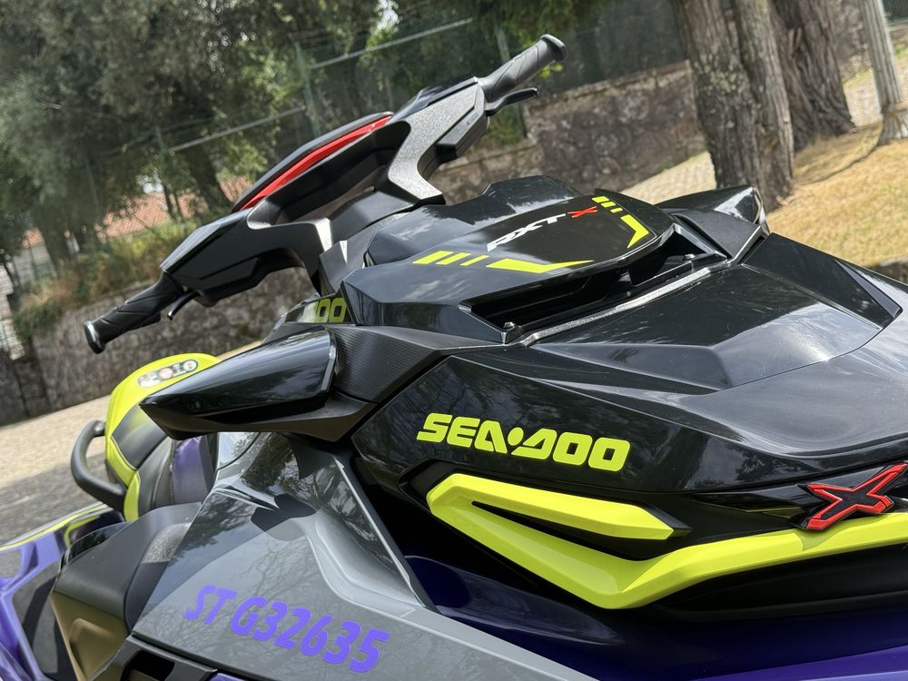 Seadoo Rxt 300  .