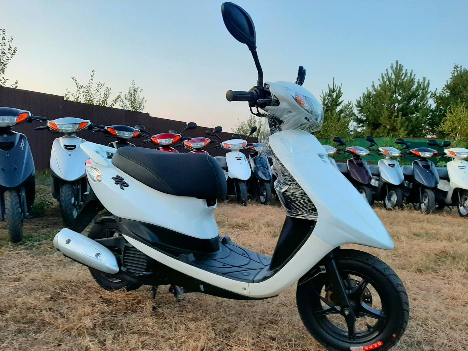 СтокМото:Якісні Honda dio 62 скутер без пробігу lead 48 68 36 56zr vox