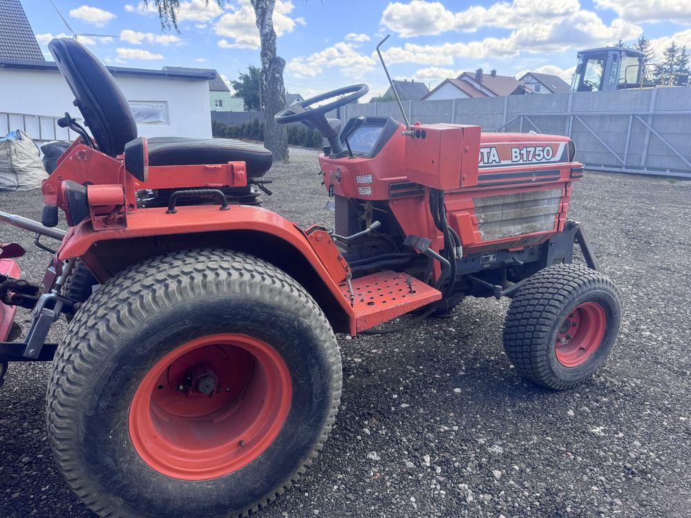 Minitraktorek  Kubota