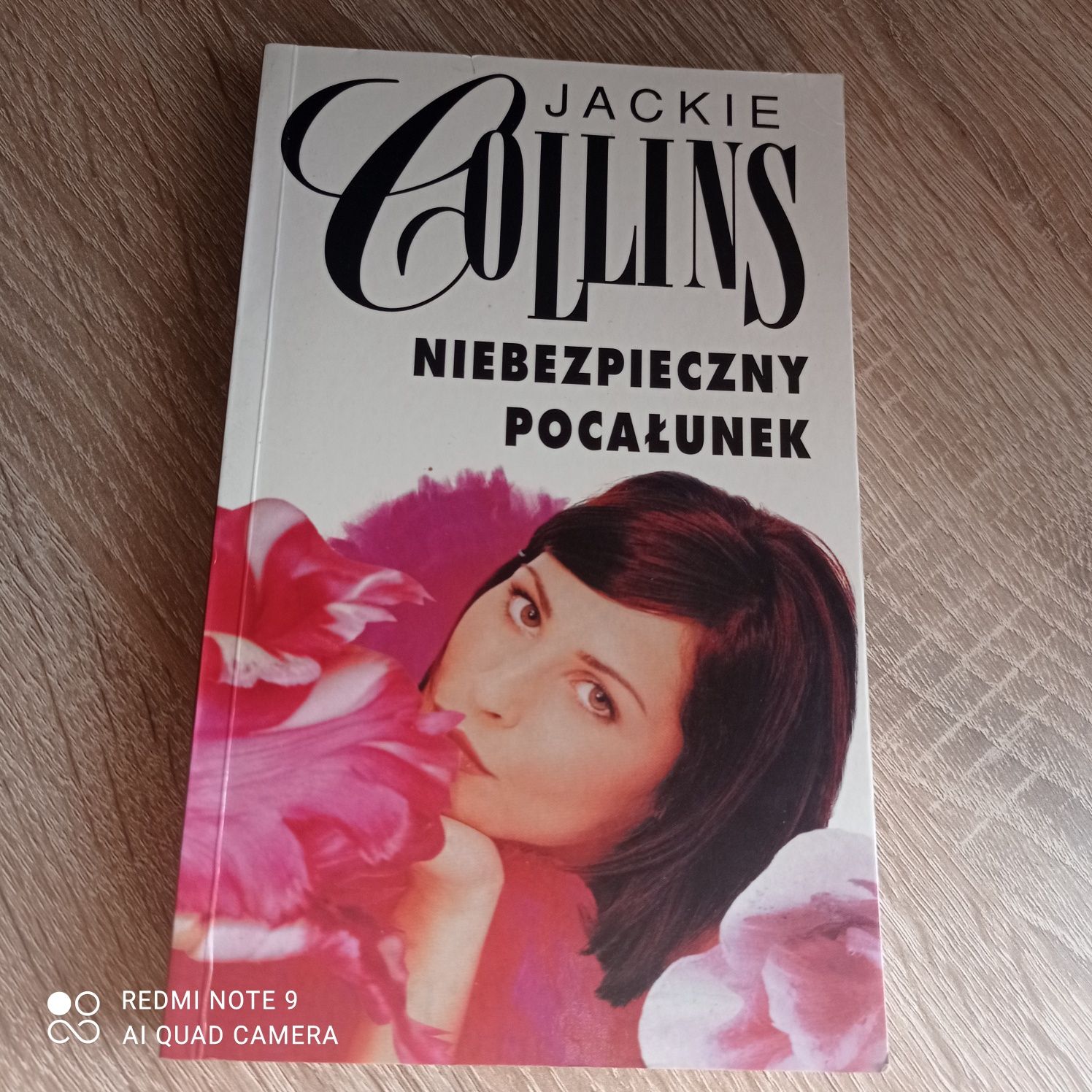 Jackie Collins Niebezpieczny pocałunek