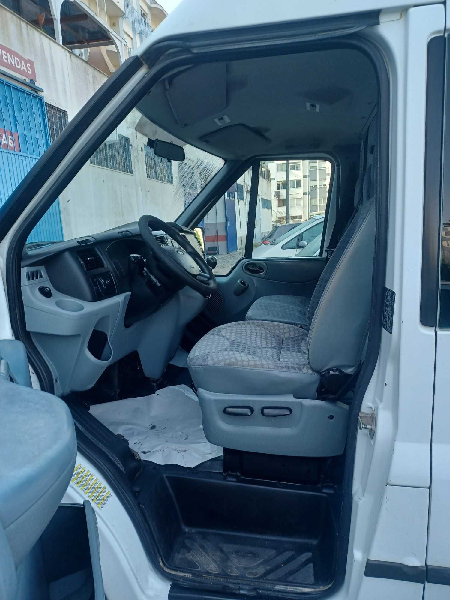 Ford Transit 9 lugares