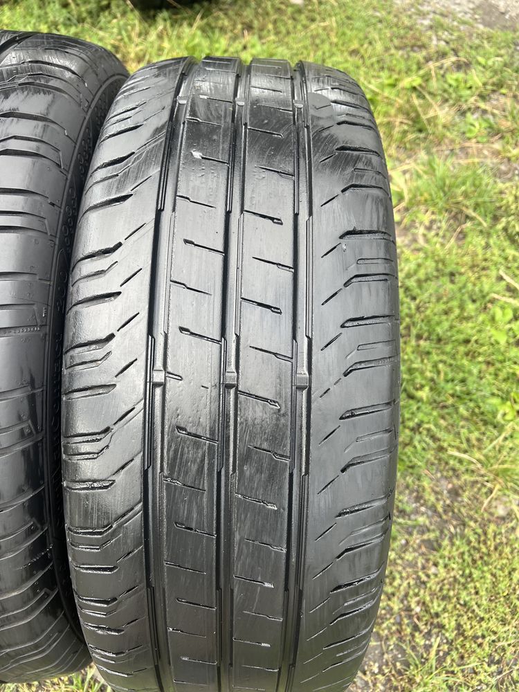 Opony 225/55R17C CONTINENTAL