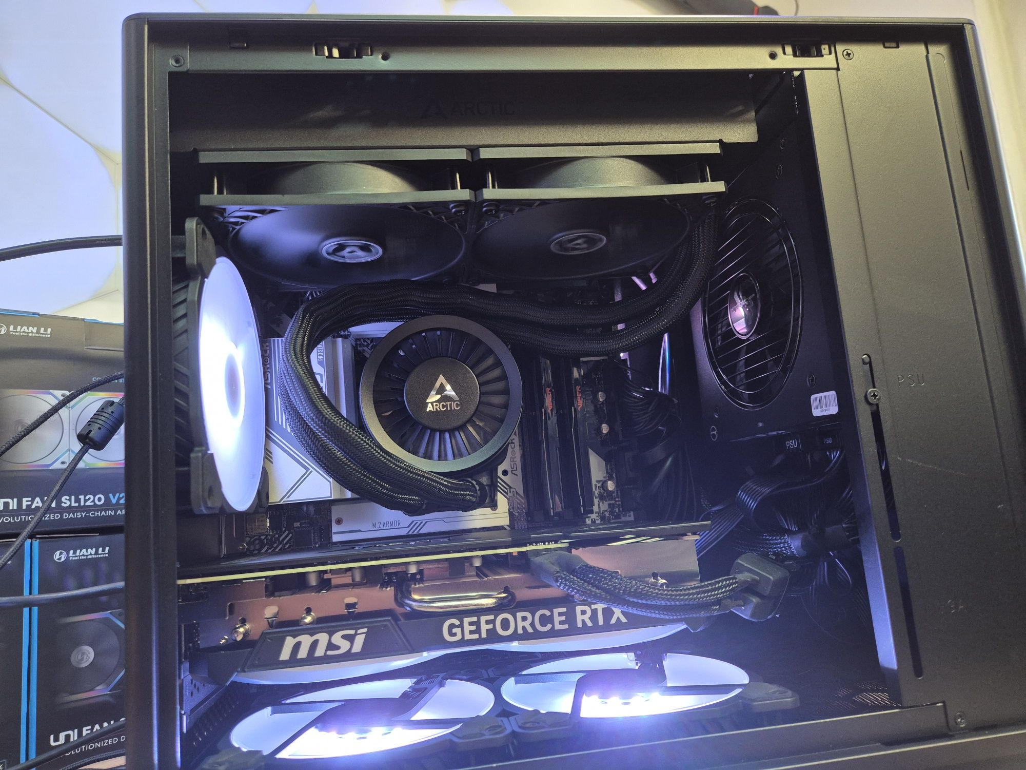 Gaming PC i5 14600K 32GB DDR5 RTX 4070 Ti Super 1,5 TB Win11