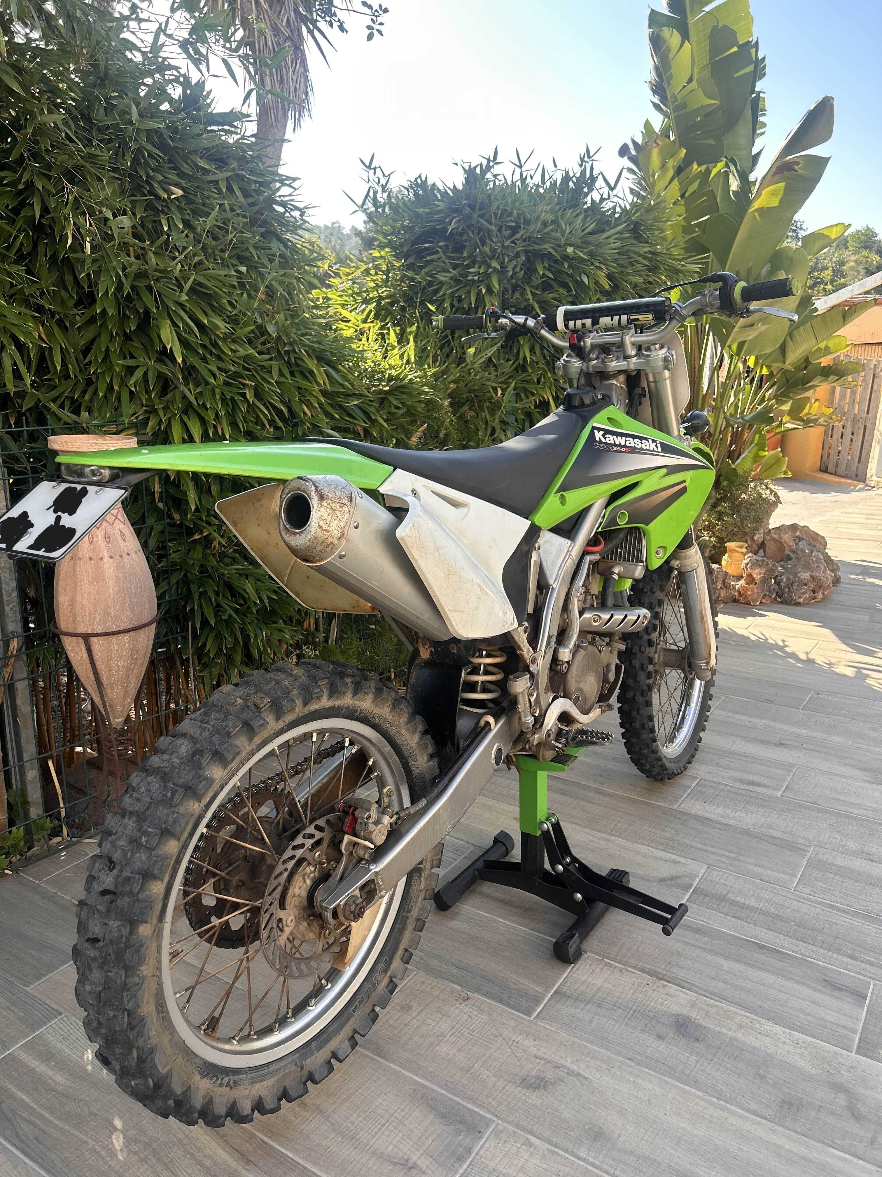 Kawasaki 250 KXF Matriculada.