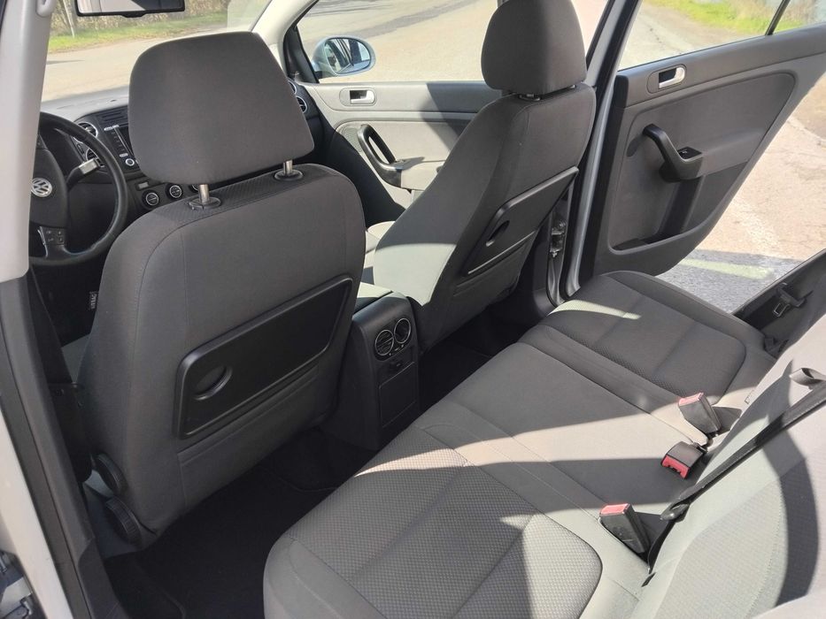 Volkswagen golf plus