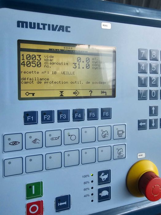 Multivac T350, Traysealer, zgrzewarka do tacek. 3 komplety form.